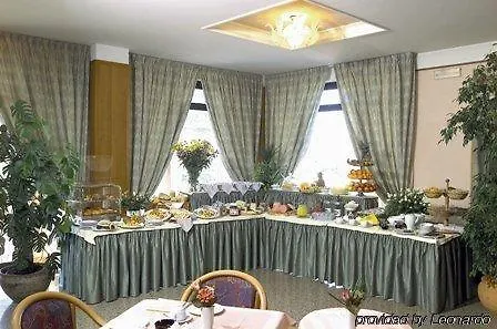 Szálloda Rossini 4*