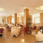 Rossini Hotel 4*