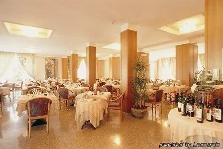 Rossini Szálloda 4*