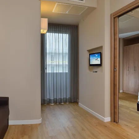 Rossini 4* بيزارو