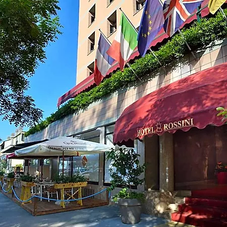 Rossini Hotel 4*