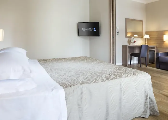 로시니 4* 페자로